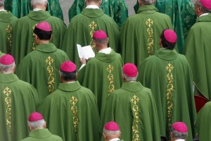 POPE'S MASS FOR THE BISHOP SYNOD'S OPENING IN SAN PETER SQUARE